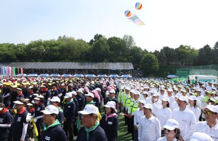 (사진1) 지난해 5월 13일에 열린 강남구민화합축제.JPG