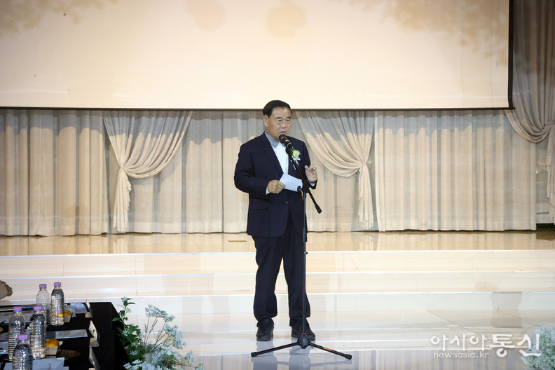 이재식 수원특례시의회 의장