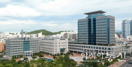 울산광역시청사 전경