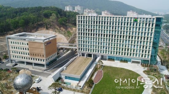 울주군청사 전경