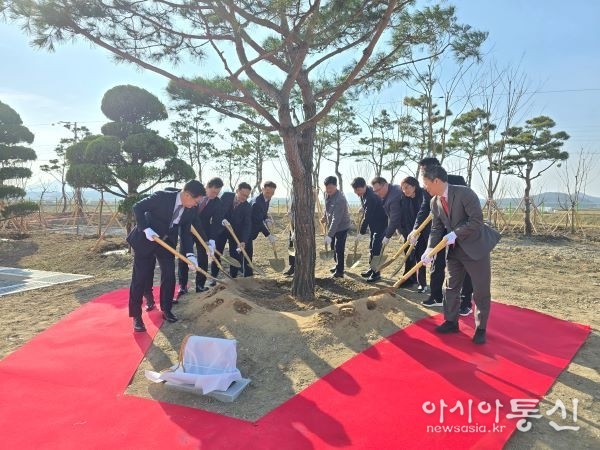 대호호 수상태양광 준공식 장면