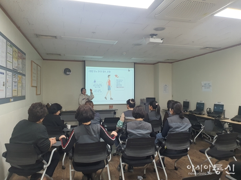 광진구가 심뇌혈관질환 예방을 위한 ‘찾아가는 고혈압‧당뇨병 교실’을 운영한다.