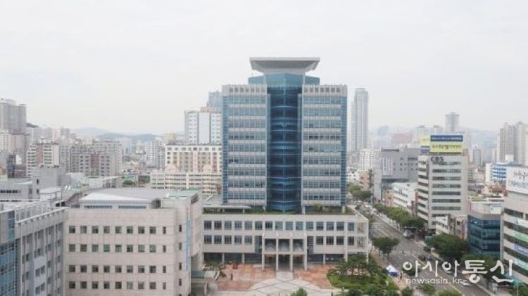 울산광역시청사 전경.
