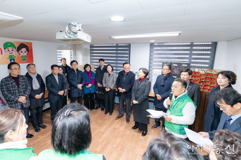 행사에 참석한 강남구의회 의원들