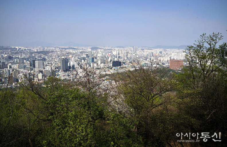 <서울시 중구, <strong>"남산 전망대에서 바라본 서울시 전경"</strong>> 김광부 기자