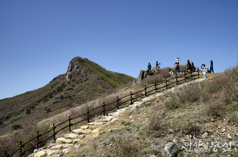 <경남 합천, <strong>"철쭉 피는 계절 황매산 풍경"</strong>> 김광부 기자