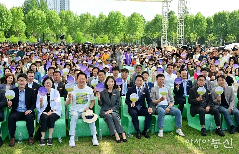서울시, 「서울국제정원박람회」 개막식 개최, 서울특별시의회 환경수자원위원회 임만균 위원장 참석