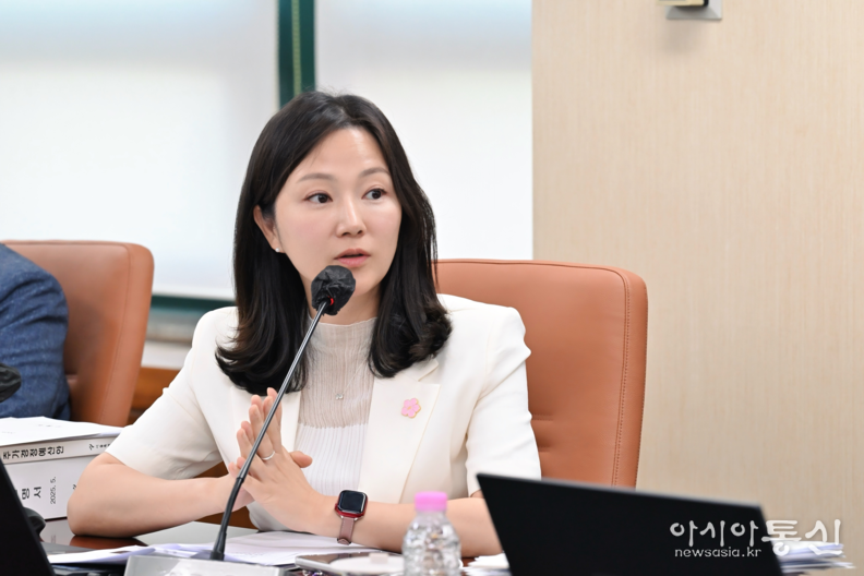 서울시의회 윤영희 의원(국민의힘, 비례대표)