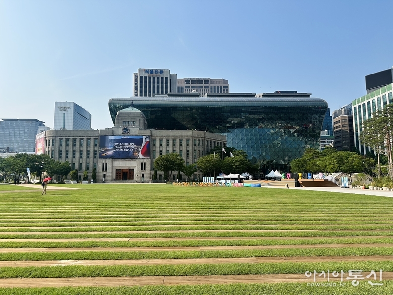 서울광장숲 조성 사진