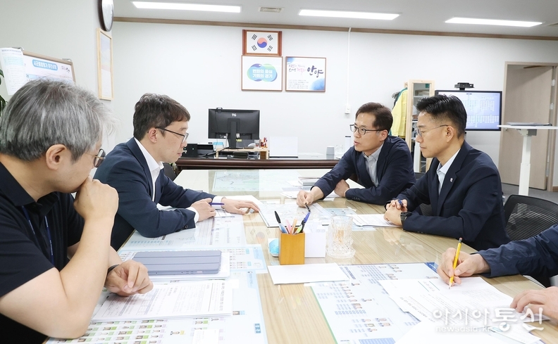 안양시 및 경기도 철도 관계자가 지난 11일 서울 서부선·위례과천선 안양권 연장 추진을 위한 면담을 가졌다.