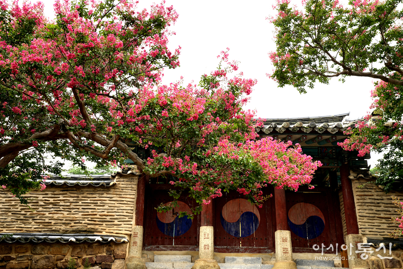 <경북 안동시 병산서원, <strong>"사적 제260호로 지정, 유네스코 세계유산에 등재된 서원(서애 류성룡 선생의 혼이 깃든 병산서원)"</strong>> 김광부 기자
