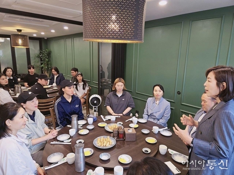 김경 서울특별시의회 문화체육관광위원장, “20년 근속자와 신입 급여 동일선... 호봉제 도입 절실”