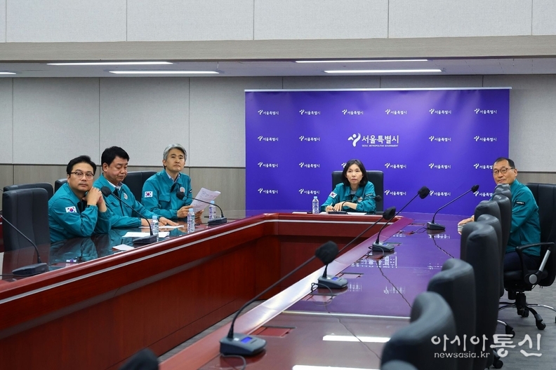 최호정 의장, 을지연습 첫날 전시종합상황실 격려 방문