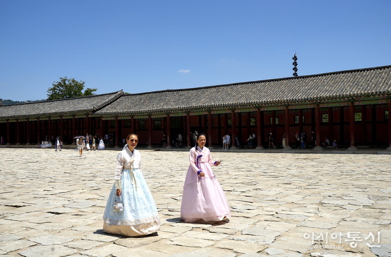 <서울시 종로구 사직로, <strong>"조선의 정궁(법궁) 경복궁의 여름(사적 제117호)"</strong>> 김광부 기자