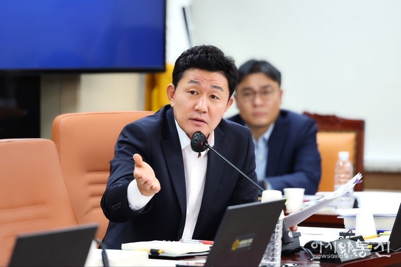 황철규 시의원(국민의힘, 성동구 제4선거구)<br>
‣(현) 11대 교육위원회 부위원장
