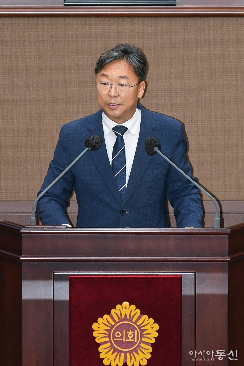 이용균 의원, 제332회 임시회 제5차 본회의 5분자유발언 통해 서울시 행정 강력 비판.
