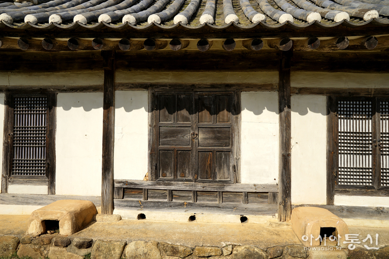 <충청북도 괴산군, <strong>"10월에 걷기좋은길 4선. 괴산 산막이옛길(노수진적소: 수월정)"</strong>>  김광부 기자