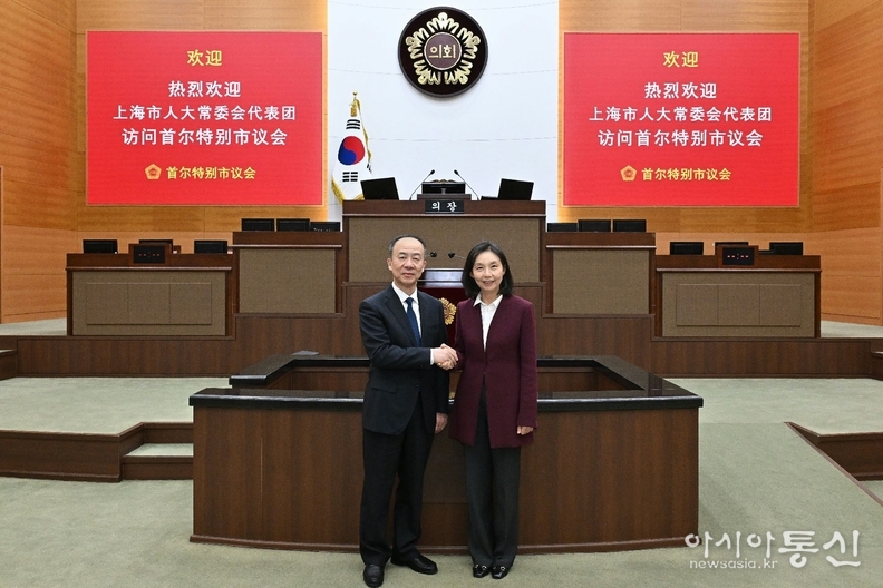 본회의장 참관(린제 농업농촌위원회 주임위원)