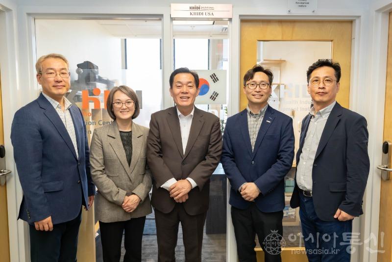 이재준 수원특례시장,“수원 광교에 혁신 바이오 클러스터 조성해 미래 먹거리 만들겠다”(3).jpg