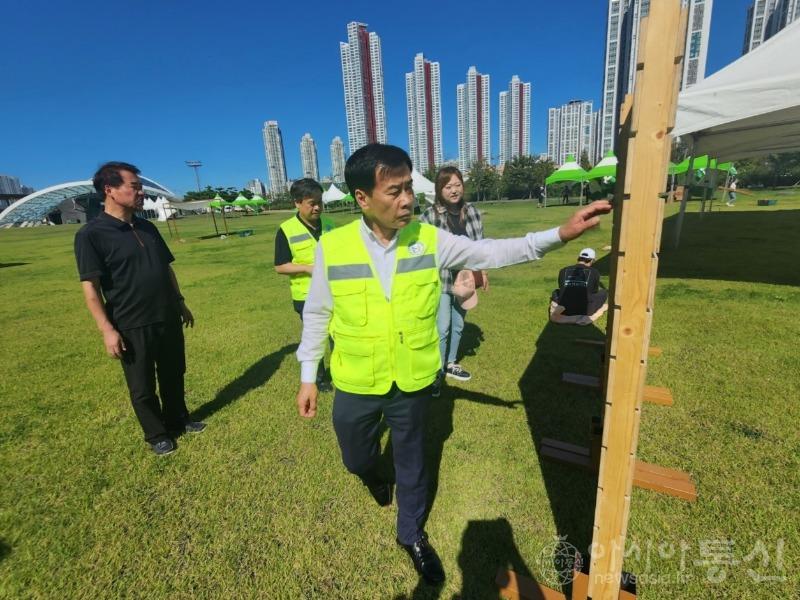 230922_재난_인천서구시설관리공단 경영진, 지역 축제 현장 안전 점검 나서다(사진1).jpg