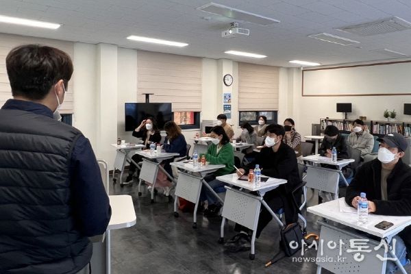 포항시 ‘청년창업LAB 청년 창업자 모집’ 오리엔테이션 및 특강 실시