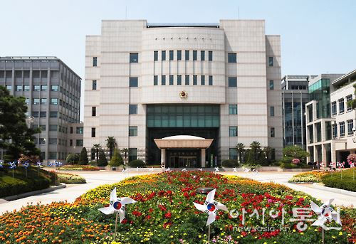 '울산광역시의회 꿈의도시 울산 청년과 함께 특별위원회' 제6차 회의 개최