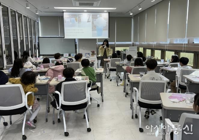 포천시 소흘도서관, 도서관 주간 ‘문채빈 작가와의 만남’ 성료