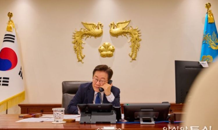 이재명 대통령, 후렐수흐 몽골 대통령과 첫 통화