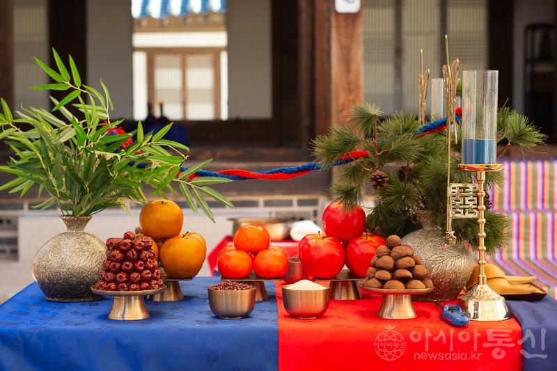 6. 남산골전통혼례 초례상.jpg