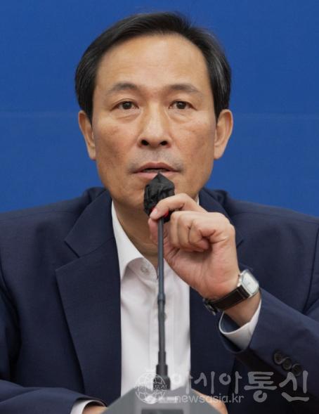 우상호.jpg