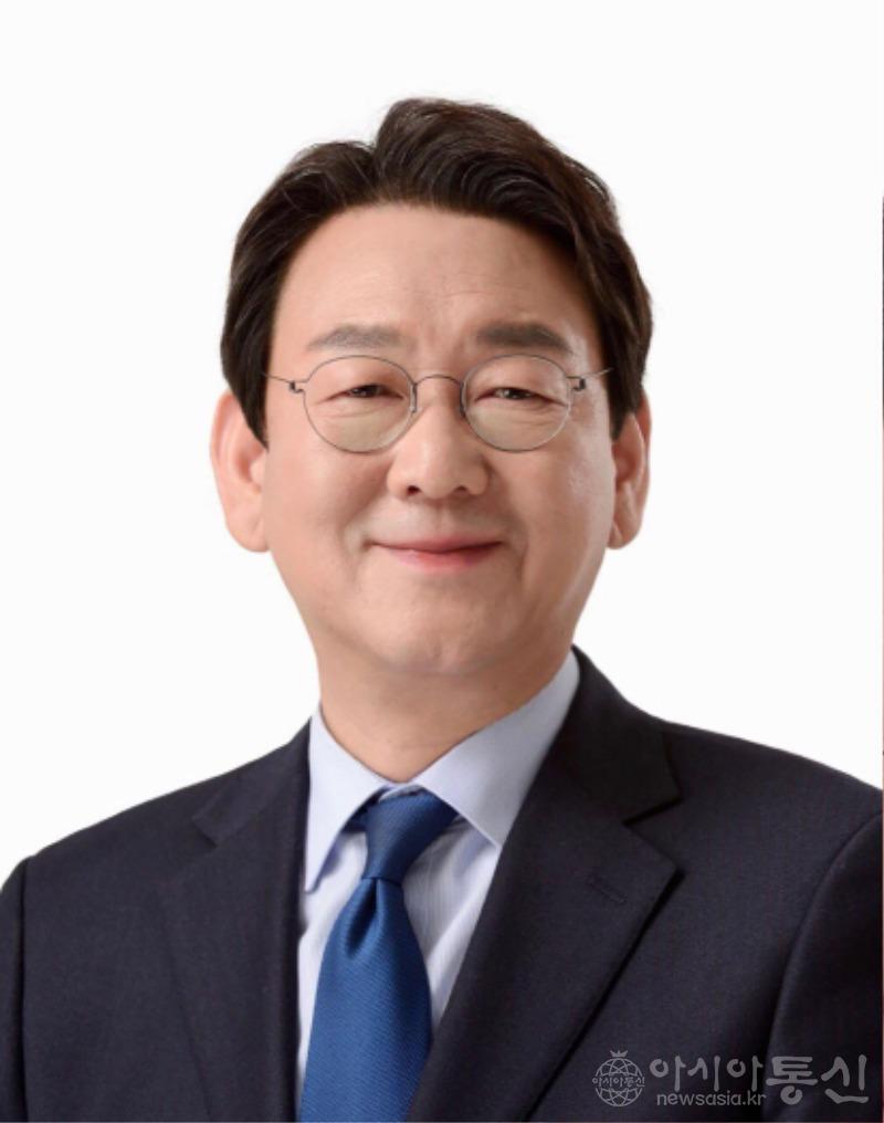 김교흥 의원 프로필.jpg