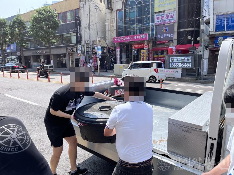 2. 부평구, 불법 입간판 및 무단적치물 단속 실시.jpeg