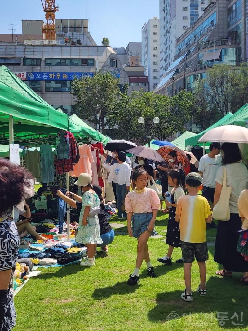2. 부평구, 제76회‘부평나눔장터’성료2.jpg