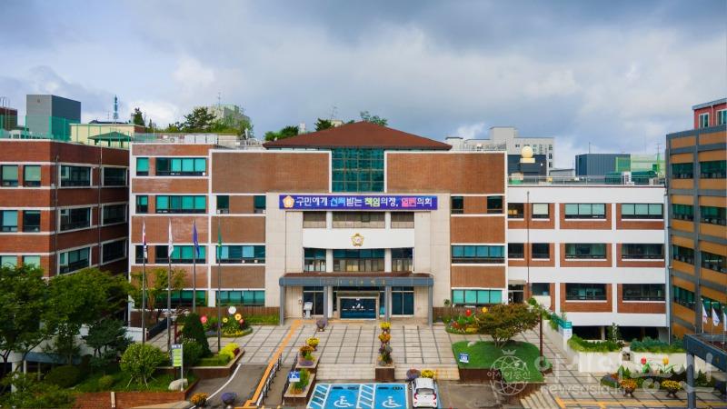 제9대 서구의회 전경사진2 (1).jpg