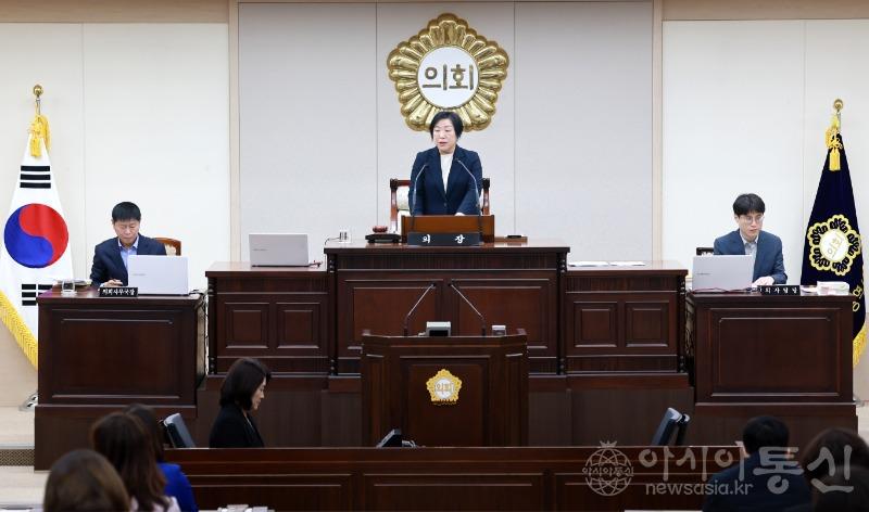 20231030 부평구의회 제258회 임시회 폐회.jpg