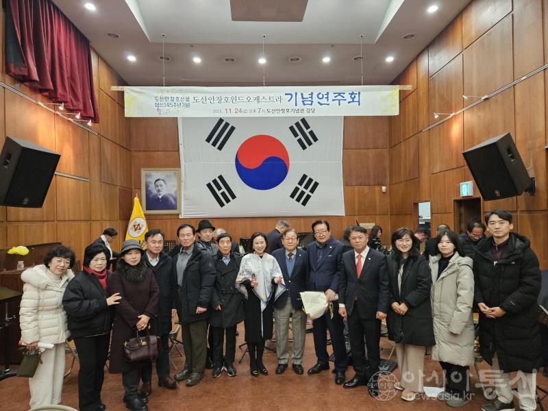 도산 안창호 선생 3.jpg