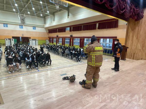 (12.14) 계양소방서, 명현중학교 공공기관 소방합동훈련.jpg