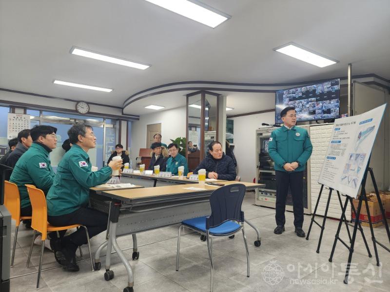 (2)행안부_현대시장 화재복구 현장 점검1.jpg