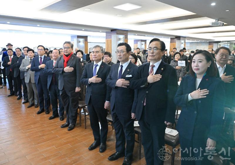 서울시의회 이새날 의원, ‘대한노인회 강남구지회 신년하례 및 경로당 지도자 리더십 교육’참석2.jpg