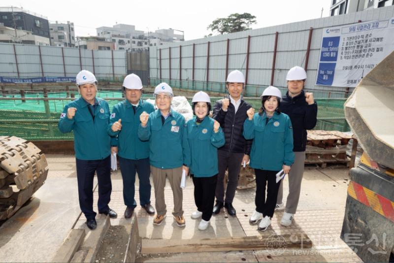 자양4동 전통시장 공영주차장.jpg