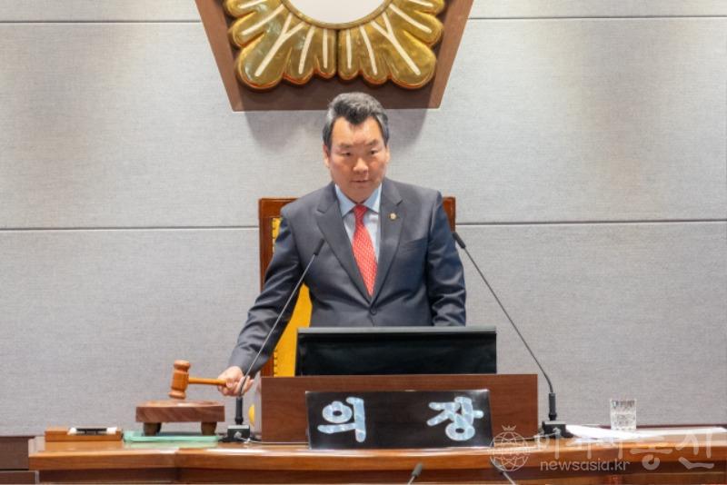 사진2. 강남구의회, 제318회 임시회 폐회.jpg