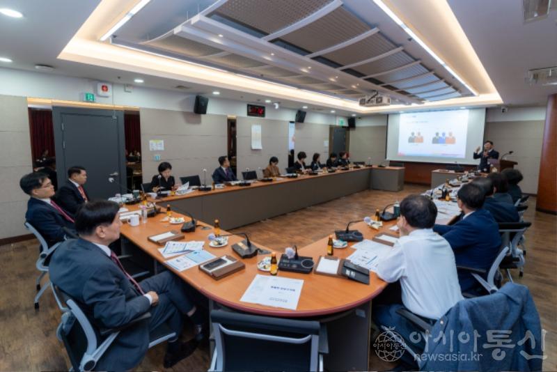 사진2. 강남구의회, 2024년 부패방지 교육 실시.jpg