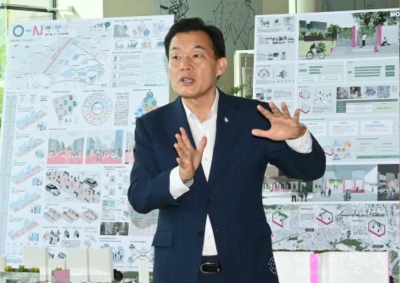 서울대 환경대학원,수원시 대상으로‘현장밀착형 스튜디오 작품전시·발표회’개최(1).jpg
