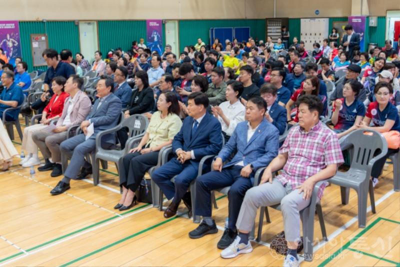 사진2. 강남구의회, ‘제2회 강남구청장배 어울림 탁구대회’ 참석.jpg