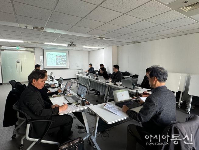 조명 설치계획 단계에서 옥외 인공조명 설치 심의·자문을 실시하여 빛공해를 사전에 예방하고 있다.