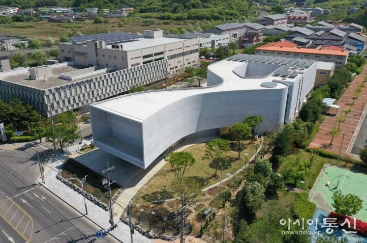 ‘진주실크박물관’ 역사적 개관 -항공사