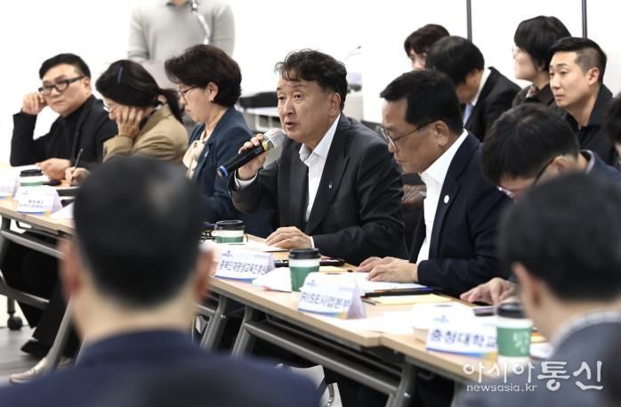 K-유학생 2만명 유치 계획수립 간담회