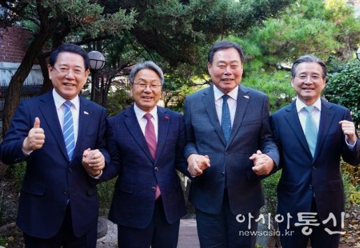 4자 사전협의에 참석한 김영록 전남지사, 강기정 광주시장, 김산 무안군수, 김용범 대통령실 정책실장