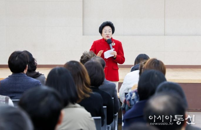 이천시, 2025년 장기요양요원 처우개선비 신설… 1월부터 지급 개시