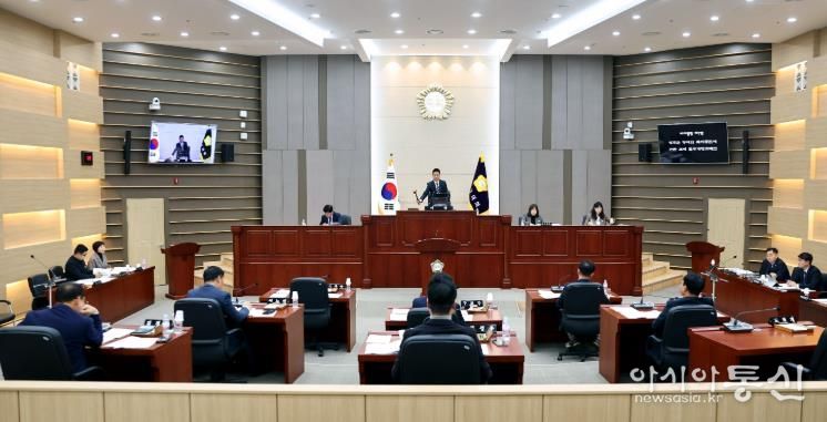 성주군의회, 제2차 정례회 순항 중...